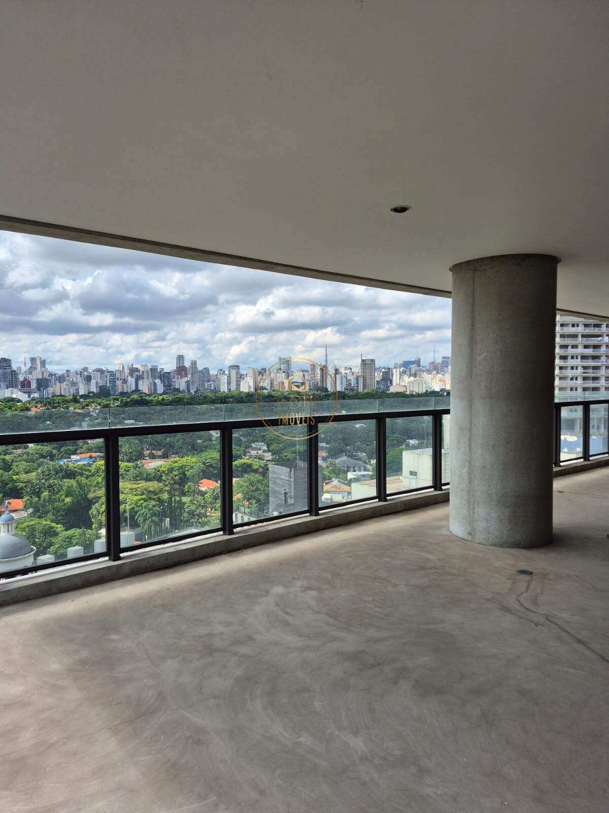 Apartamento no Fasano Itaim - 288 m2 - 3 suítes e 4 vagas